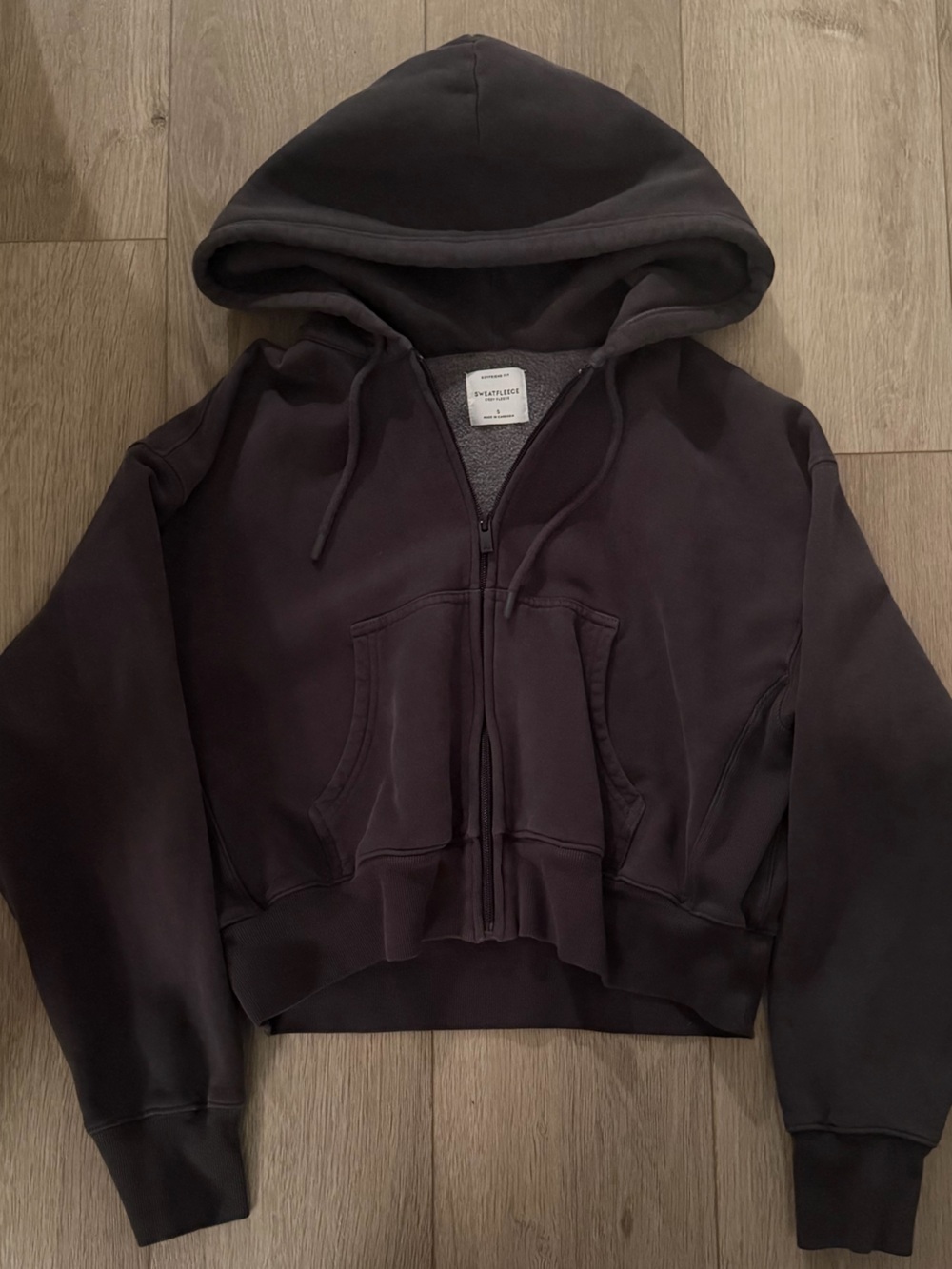 Aritzia Gray Fleece-Lined Crew Sweater Jacket